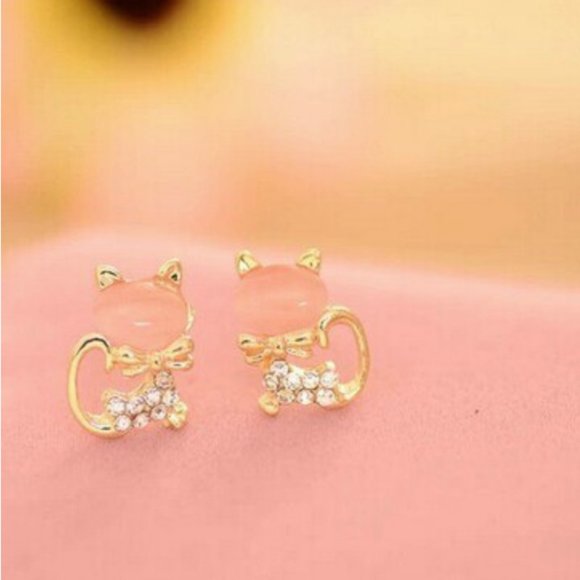 Sweet Kitten Moonstone Earrings - Pink - Picture 3 of 3